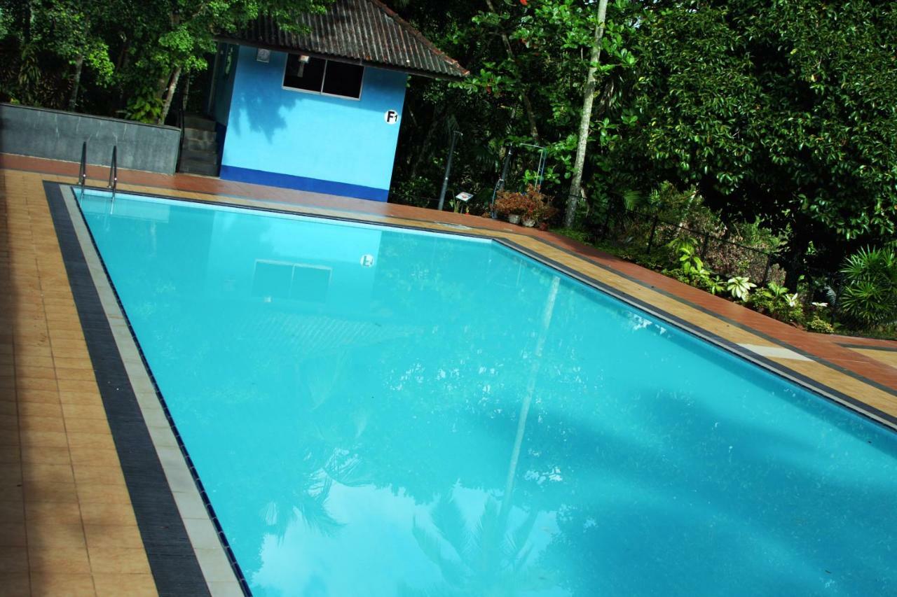 Rajanawa Resort Ratnapura Bagian luar foto